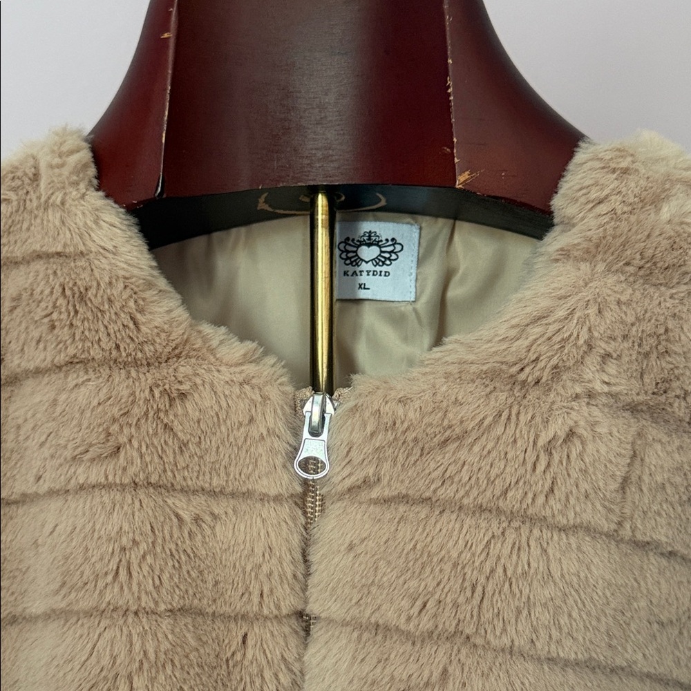 Katydid Beige Stone Faux Fur Bomber Jacket - Picture 4 of 9